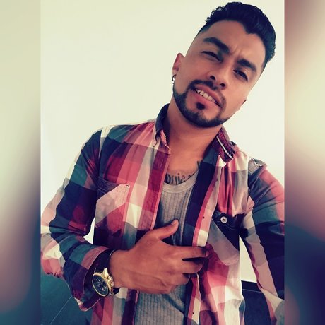 jhonnytan desnuda onlyfans