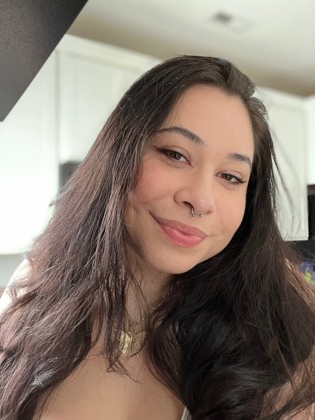 Messy Maia nude leaks onlyfans