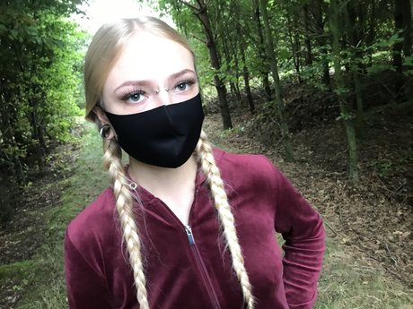 Mercedes Madelief CuriousGirl_ hot onlyfans