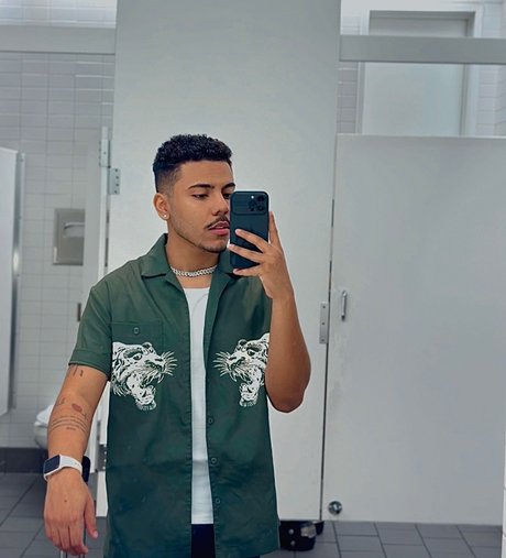 Ivan Vizcaino onlyfans leakd