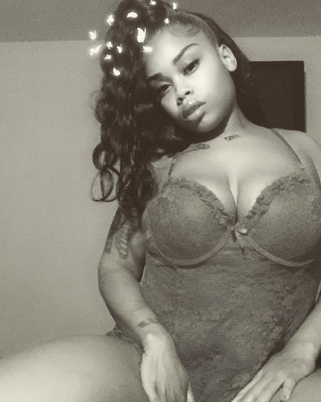 LovelyCurves69 onlyfans free content