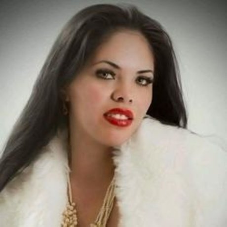 Mi Bella Airosa onlyfans leakes