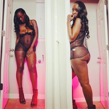 Melanin Monroe_ onlyfans leaked pictures