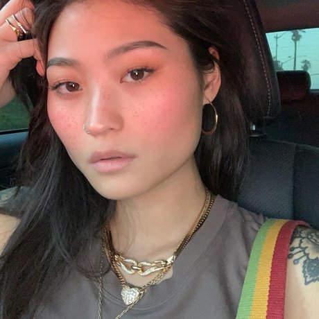 Mae Col leak onlyfans