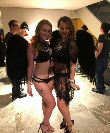 Vixyy64 onlyfans pic