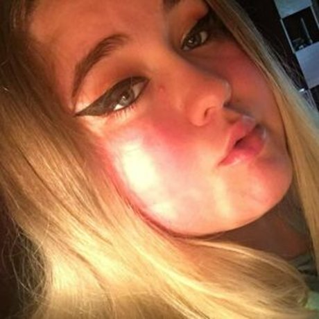 karmatheslut777 onlyfans nude leaked