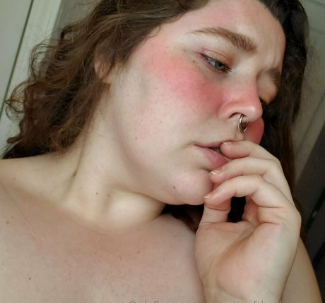 sunnisoftbodystoner leaked onlyfans free