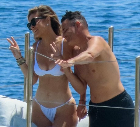 Maria Menounos onlyfans posts