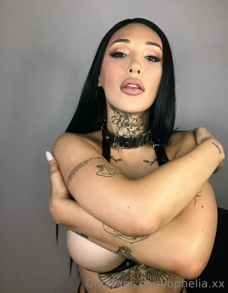 ophelia xx nudes only fans