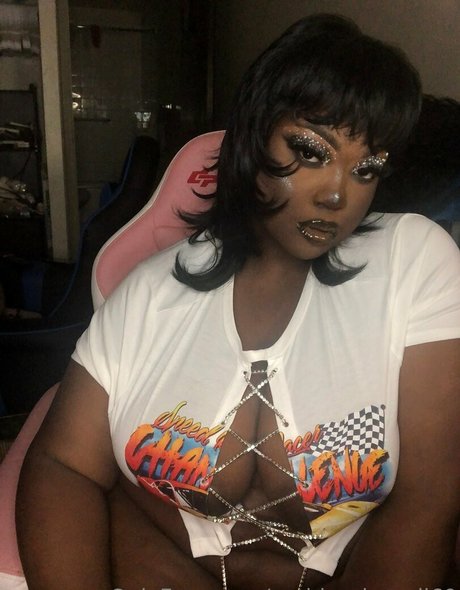 kianakakez naked onlyfans leaked