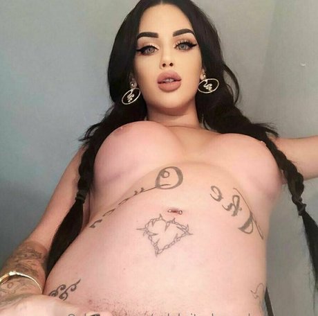 celebrity hannah montana onlyfans boobs