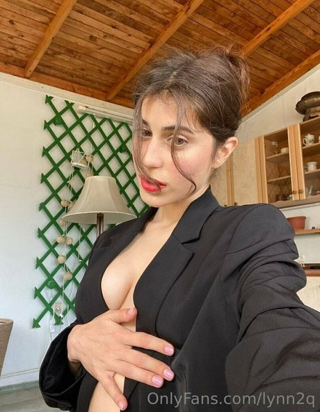 lynn2q pics onlyfans