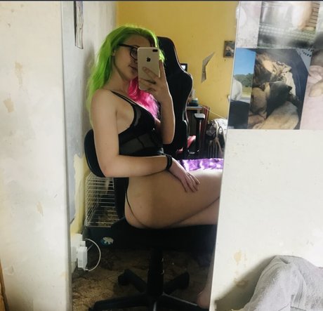 Courtneyyyyxox onlyfans sex leaked