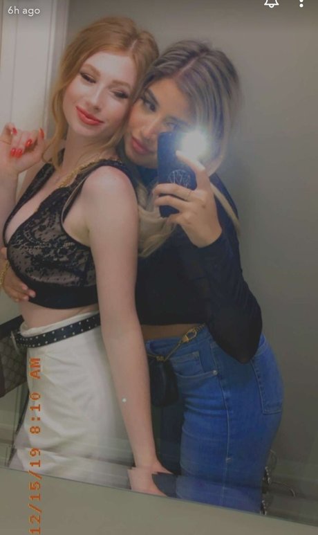 OMGLove onlyfans naked leaks