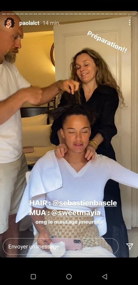 Paola Locatelli onlyfans topless