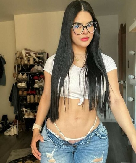 Kimberly Delagdo Alvarez onlyfans naked leaked