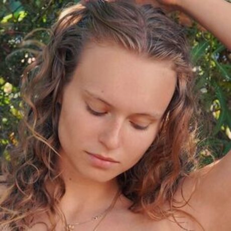 Chillwithkira only fans naked