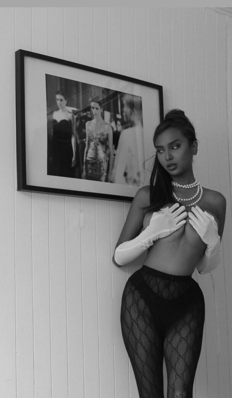 txixsha only fans nude leaks