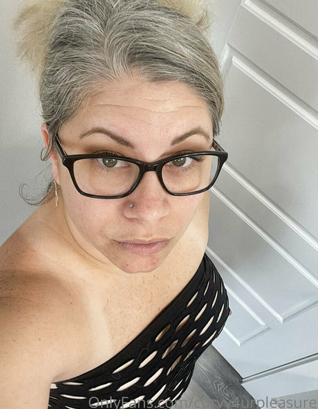 curvy4urpleasure nudes onlyfans leaks