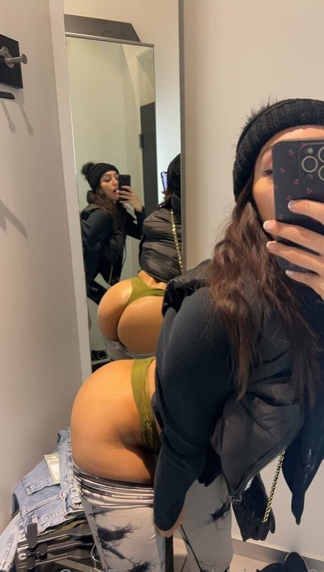 sisirosee2 onlyfans hot