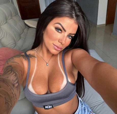 Milena Carvalho nude onlyfans leaks