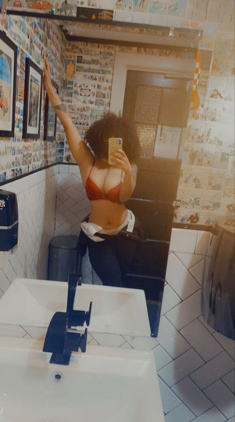 Elusivemulatto onlyfans xxx