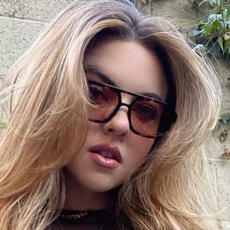 Madeleine Byrne nudes only fans