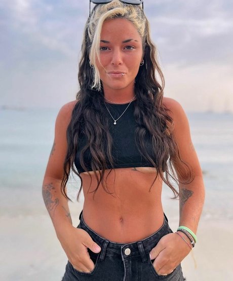 Delfi Granatto onlyfans sexy