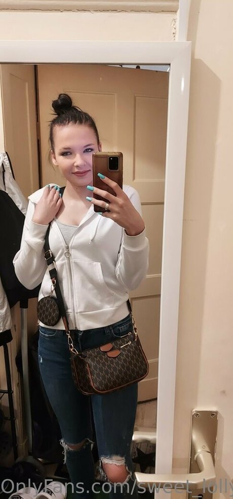 sweet lollypopgirl onlyfans leaked nude