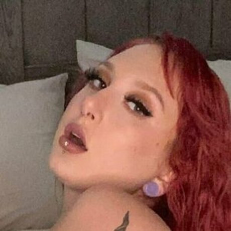 Skaylar Vox porn only fans