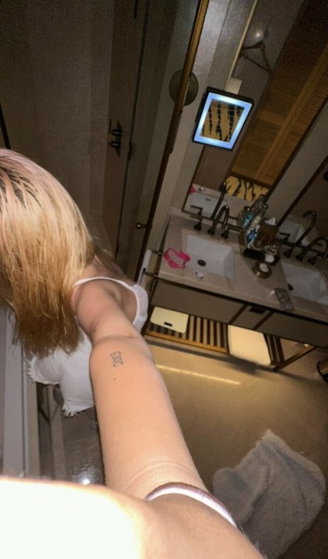 sweetasianchick03 porn only fans