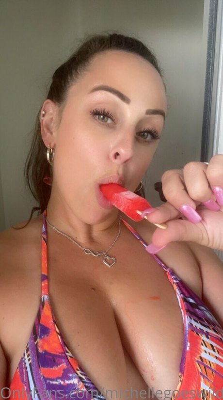 michellegoeswild only fans nude