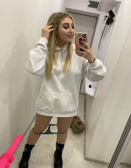 molly bell leaked onlyfans content