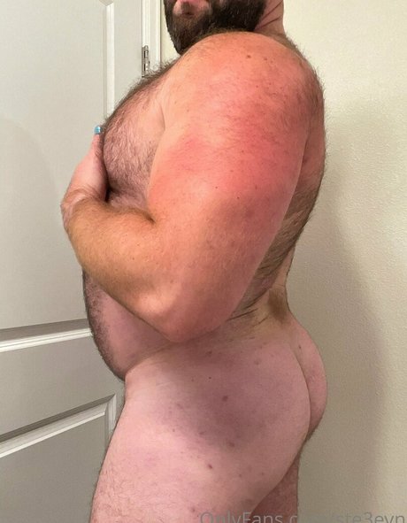 ste3evn onlyfans pic