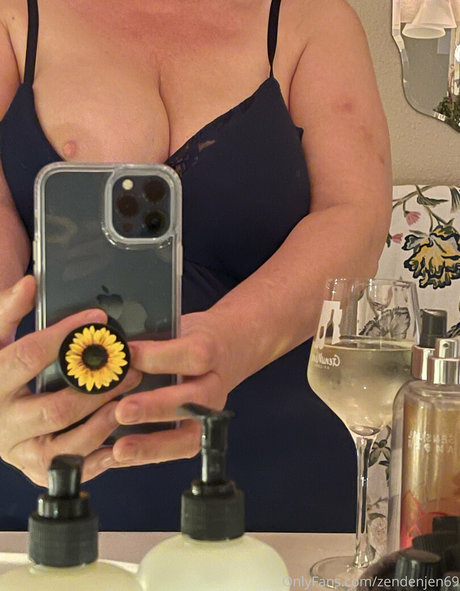 zendenjen69 naked only fans