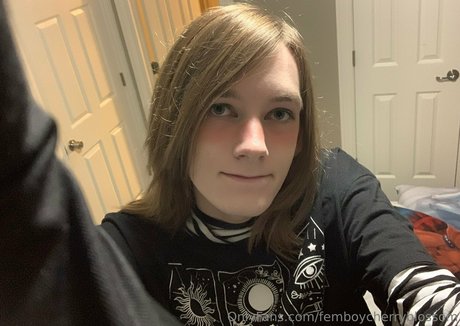 femboycherryblossom free only fans