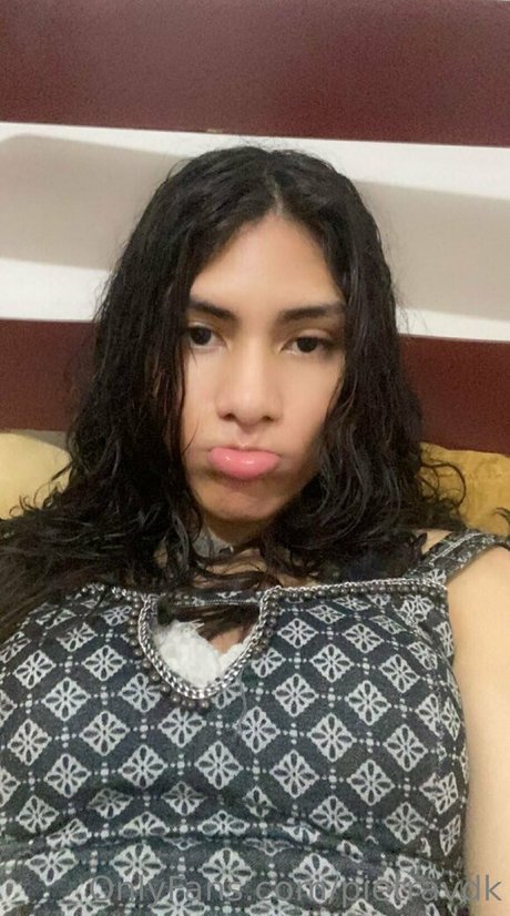 chicks onlyfans porno render