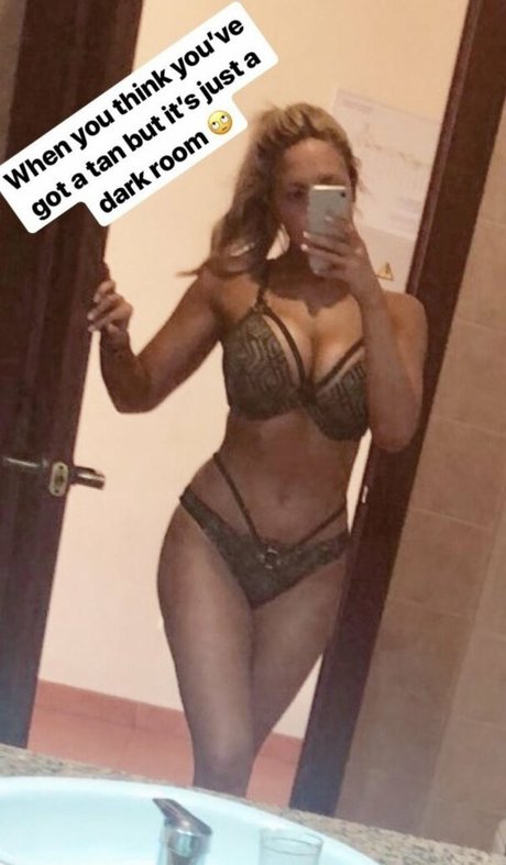 cheerleader onlyfans art naked scene