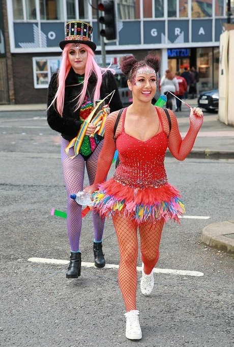 Katie McGlynn onlyfans nude photos