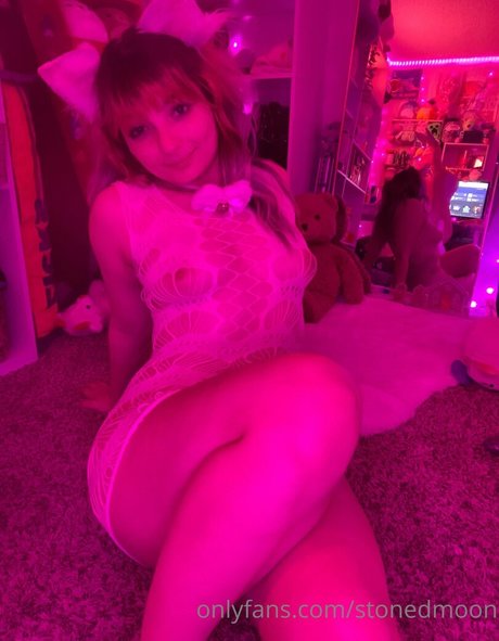 stonedmoon onlyfans sex tape