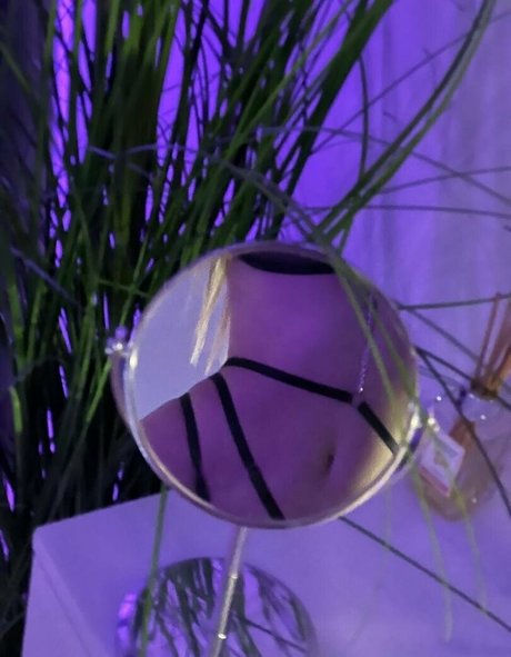 huge anal dildo onlyfans hd picture