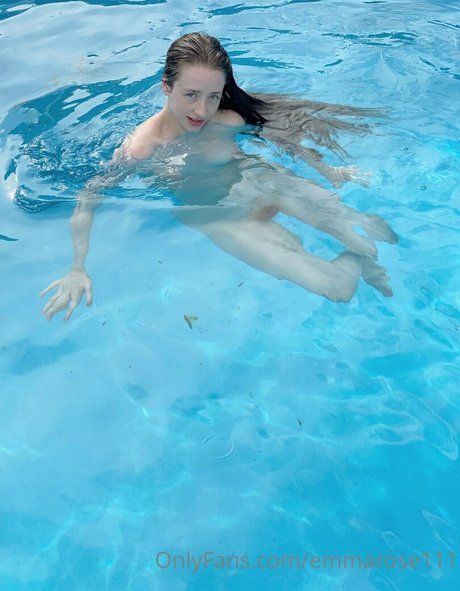 ofchloerose onlyfans leak ass