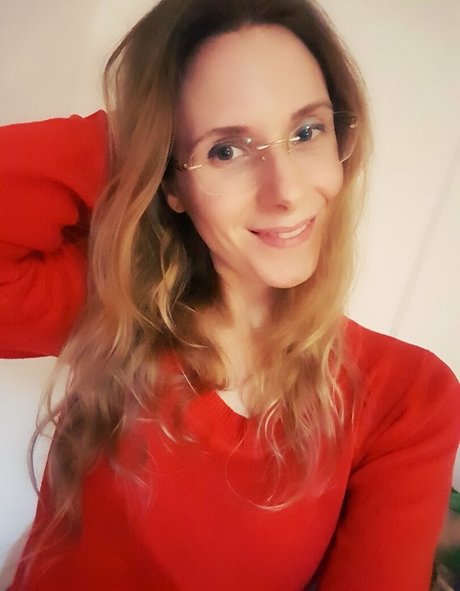 ellyedelweiss porn only fans