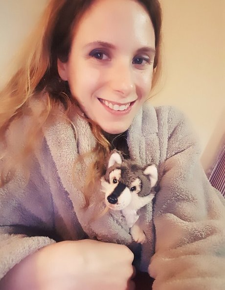 ellyedelweiss naked only fans