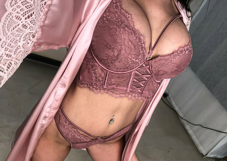 your sabrisse onlyfans posts