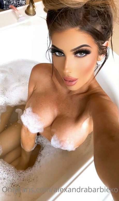 alexandrabunnyxo leaks onlyfans porn