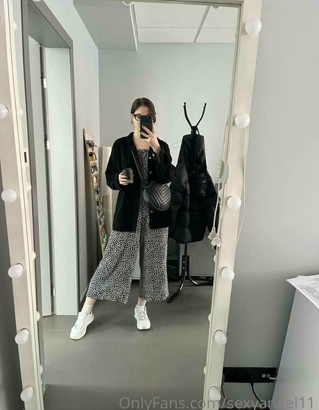 sofiaa2307 onlyfans nude leaked