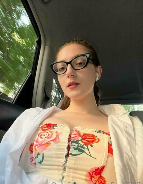 sofiaa2307 only fans leak