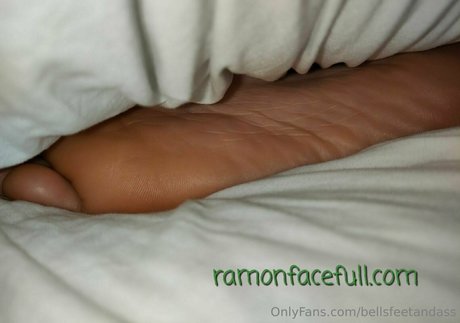 bellsfeetandass nude only fans
