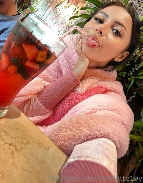 charlotte19y onlyfans de